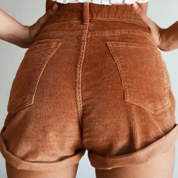 Corduroy High Waist Shorts - Picture 2 of 7